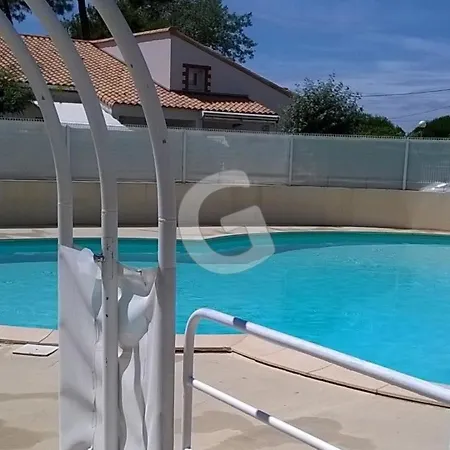 Sur : Pavillon T2, Piscine, Proche - Fr-1-194-391 La Tranche-sur-Mer
