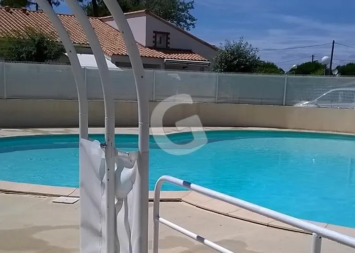Sur : Pavillon T2, Piscine, Proche - Fr-1-357-241 La Tranche-sur-Mer